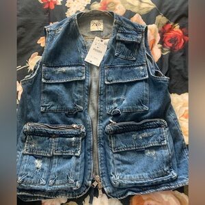 Zara vest